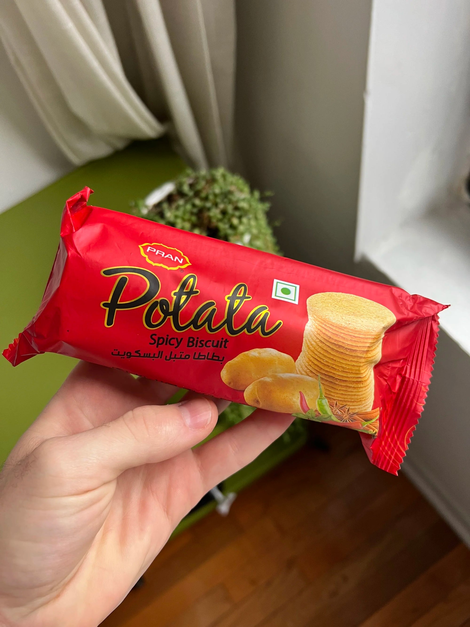 Potata – The Spicy Chips Biscuit